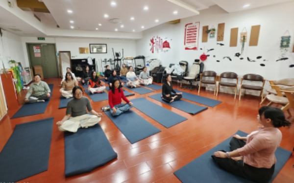 副本2026年3月 物电学院工会瑜伽班开班活动新闻稿20260306V3-lrr148.png